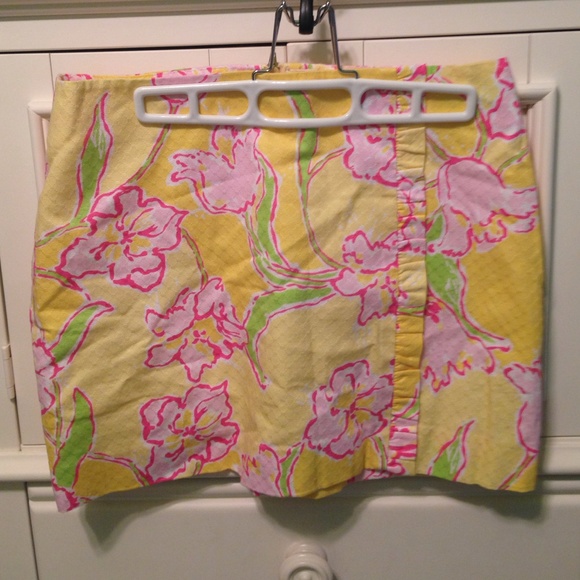 Lilly Pulitzer skirt