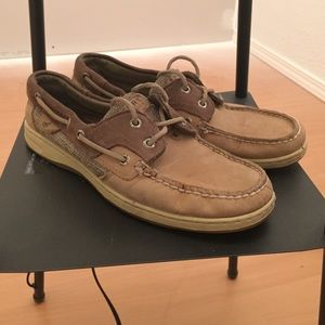 Sperrys!