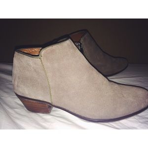 🔸SOLD 🔸Crown Vintage Tabitha Chelsea Boot