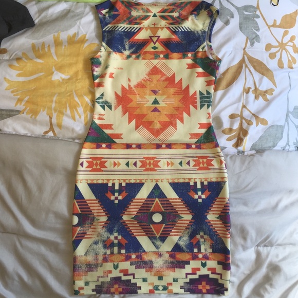 Dress - Picture 2 of 3