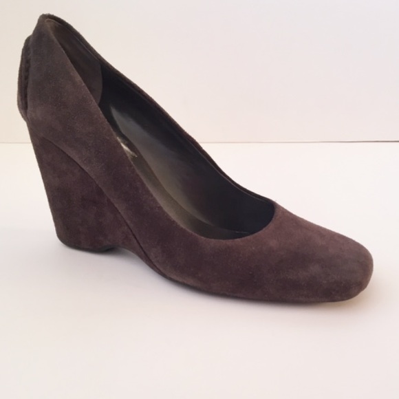 💘HOST PICK SALE💘 NINE WEST SUEDE WEDGES - Picture 1 of 4