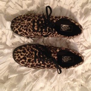 cheetah vans