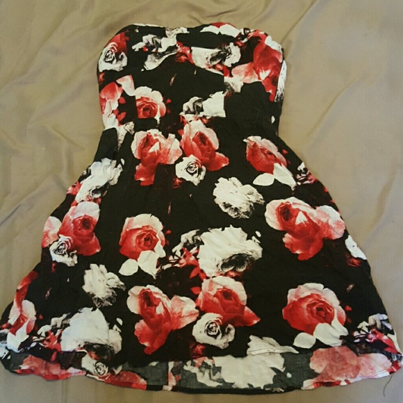White and red floral semi-backless dress