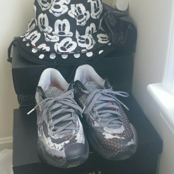 Kobe X - Picture 3 of 3