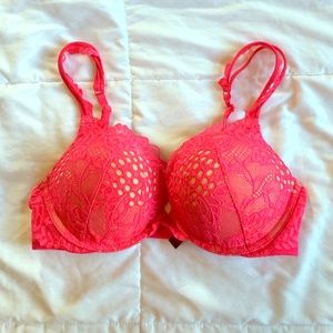 Victoria's Secret Bombshell Bra 34C