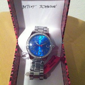 💥💥1 Day Sale💥💥Silver Betsey Johnson Watch