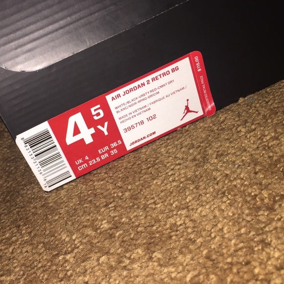 Jordan II - Picture 2 of 4