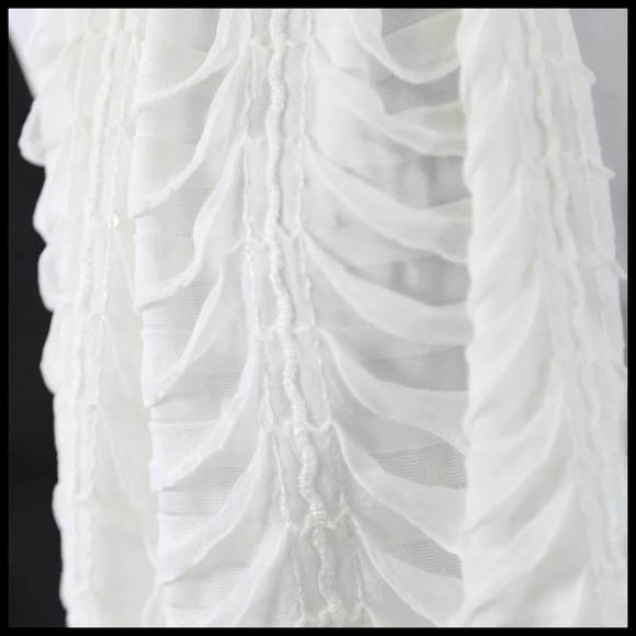 ‼️PRICE FIRM LAST CALL Layered Ruffle Lace Scarf - Picture 4 of 4