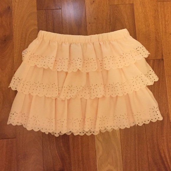 Light pink mini skirt