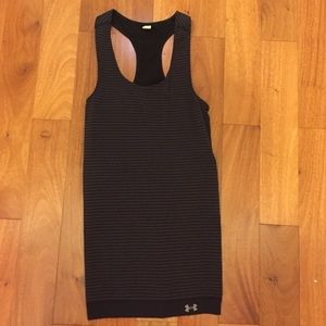 Under armour fitted tank