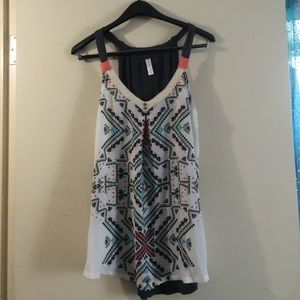 Xhiliration top, great for the summer