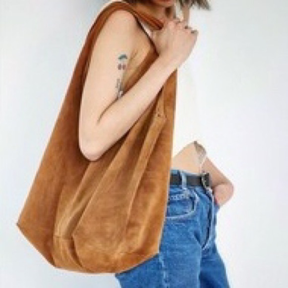 Ecote slouchy suede shopper/tote - Picture 4 of 4