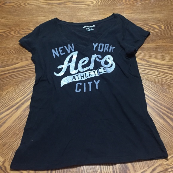 🍁NOVEMBER SALE🍁 Black Aeropostale T-Shirt