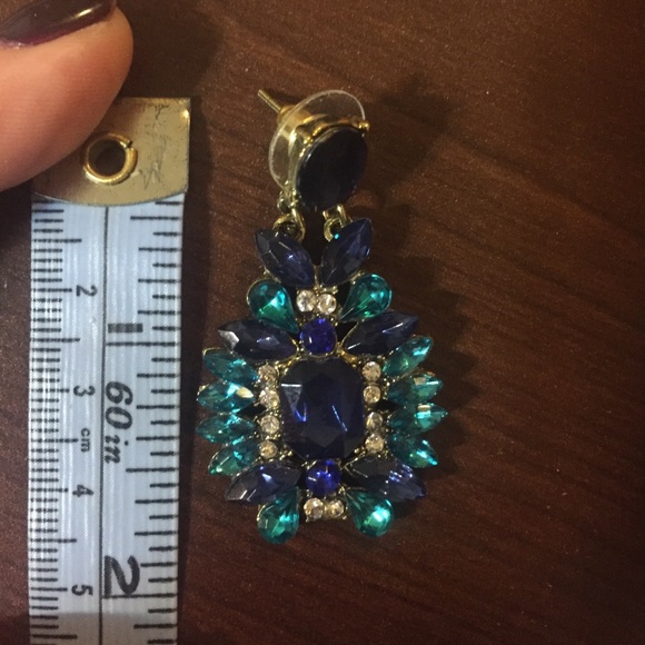 Beautiful earrings - Picture 3 of 3