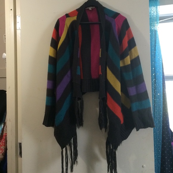 Pancho like sweater