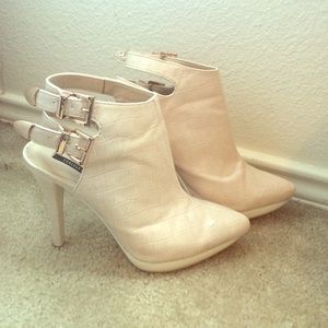 Beige heeled ankle boots