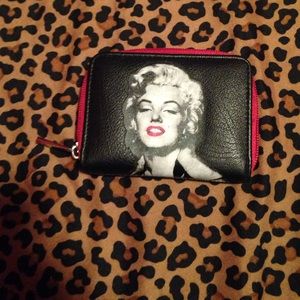 Marylin Monroe wallet