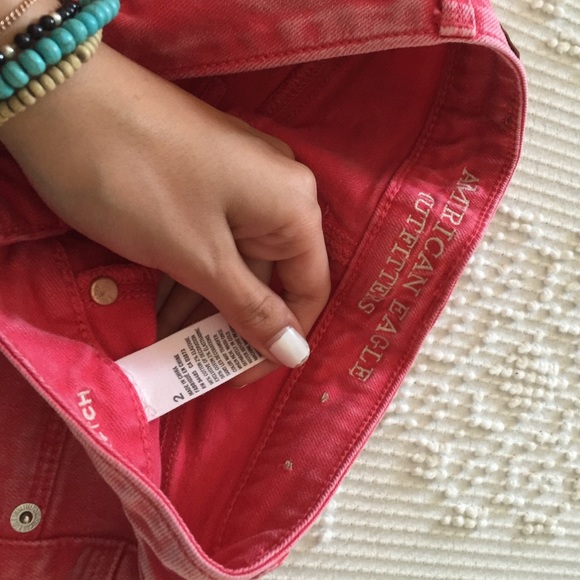 American eagle red denim shorts - Picture 3 of 3