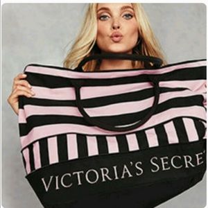 Victoria's Secret Large Getaway Bag