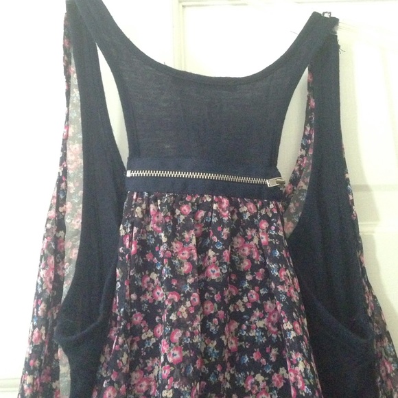 Tank top - Picture 3 of 3