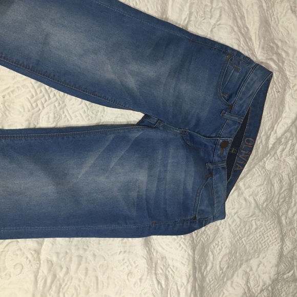 Light washed blue jeans