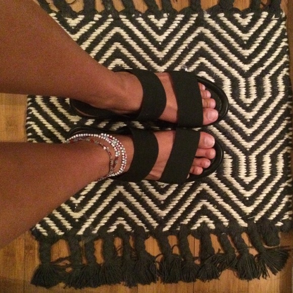 Steve Madden Flatform Sandals