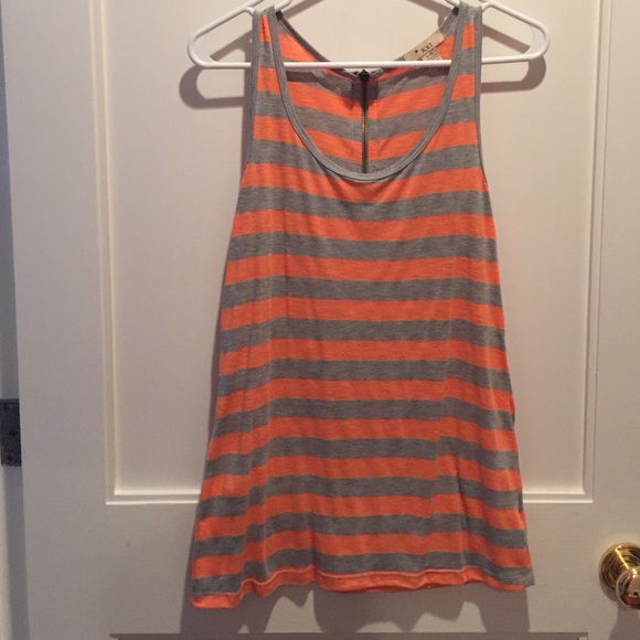 striped tank top from Forever 21 - Picture 1 of 2