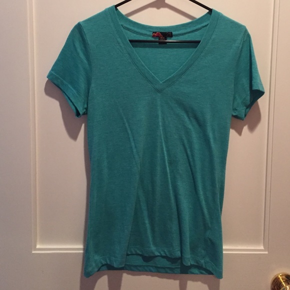 plain green/teal v neck from Forever 21 - Picture 1 of 1