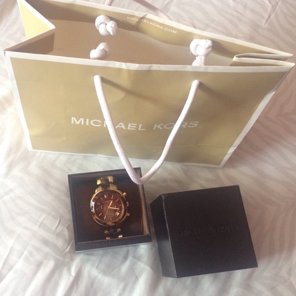 Michael Kors watch - Picture 2 of 4