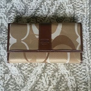 Coach wallet