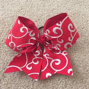 Red swirl bow