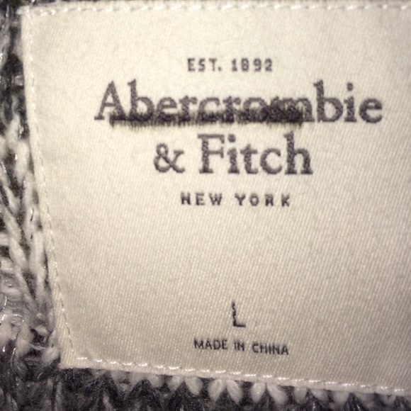 Warm thick Abercrombie sweater/ blazer - Picture 2 of 4