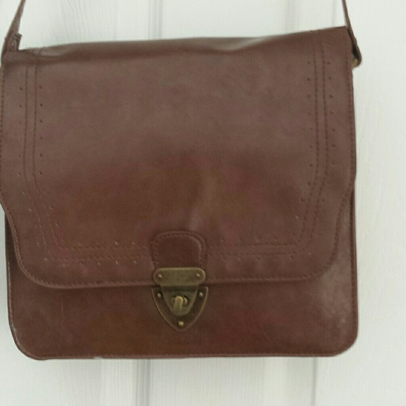 Brown faux leather purse