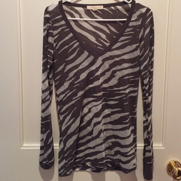 zebra patterned t-shirt