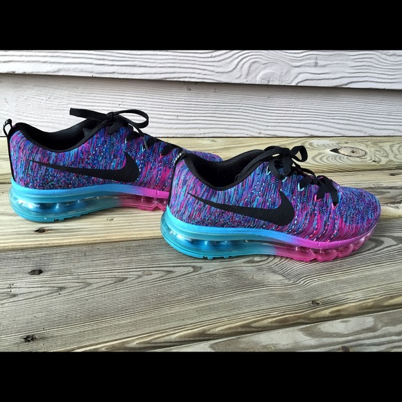 Nike AirMax flyknit 8.5 - Picture 3 of 3
