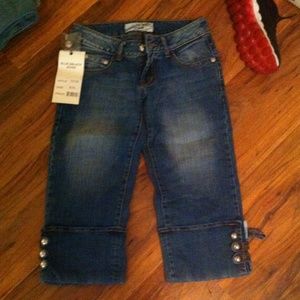 Brand new gem capris