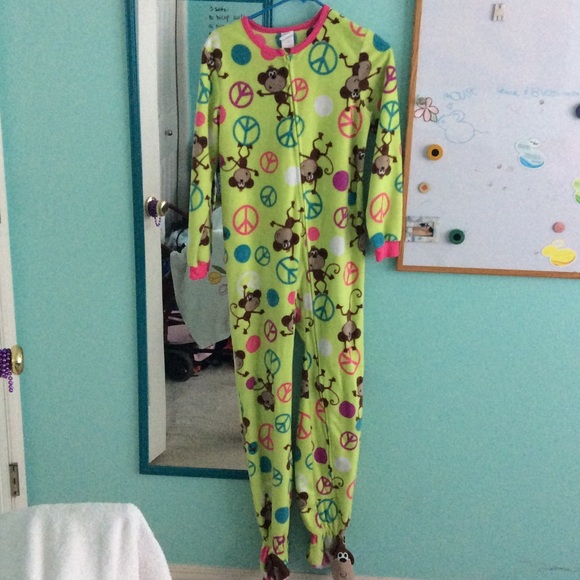 Girls footie pajamas!