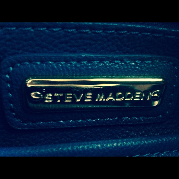 ***SOLD****Steve Madden Tote. NWOT - Picture 4 of 4