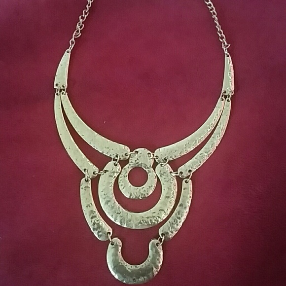 Necklace - Picture 2 of 3