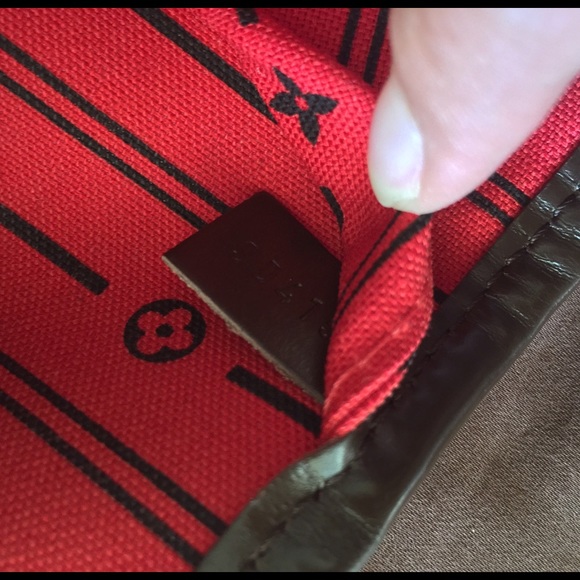 Louis Vuitton Neverfull MM - Picture 3 of 4