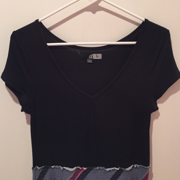 Volcom dress - Picture 2 of 4