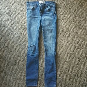 Hollister skinny jean