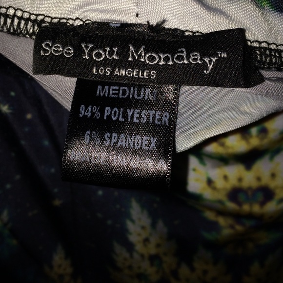 Galaxy/flower multi-colored leggings - Picture 2 of 3