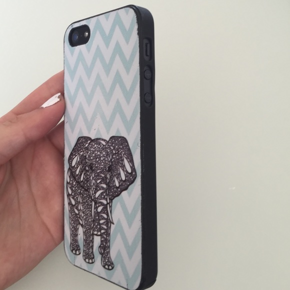 iPhone 5 case - Picture 3 of 3