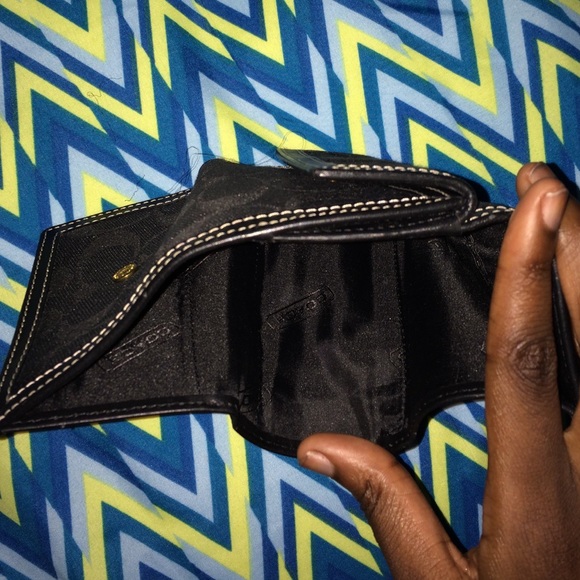 Black coach wallet - Picture 4 of 4