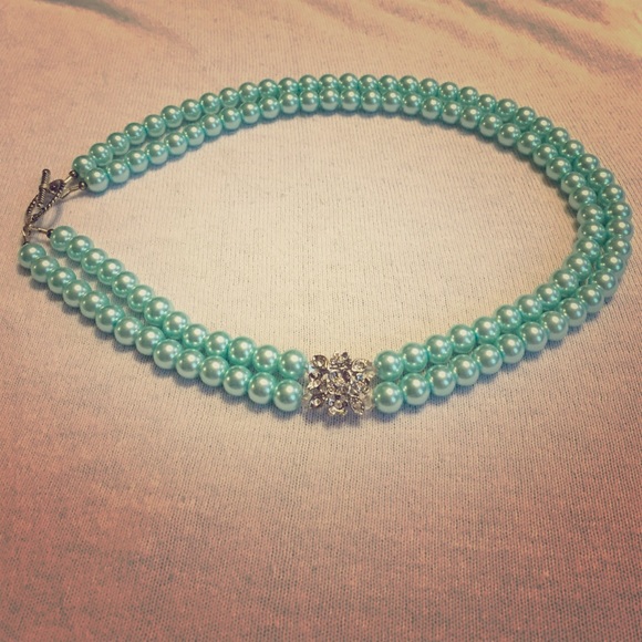 Tiffany blue double-strand necklace!