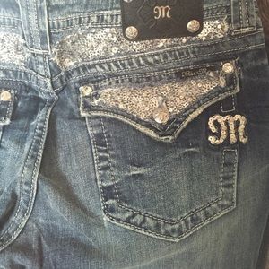 Miss me jeans size 36 waist 31 length, easy boot