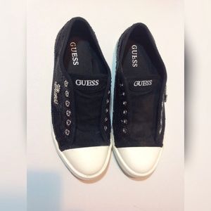 GUESS Size 8M Sequin Sneakers