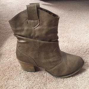 Leather Cowgirl Boots