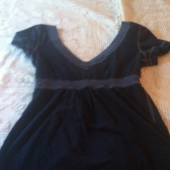 Abercrombie and Fitch shirt - Picture 3 of 3